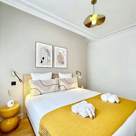 Apartment 1558 Monceau Luxurious Paradise Retreat