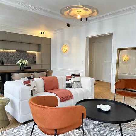 Apartment 1558 Monceau Luxurious Paradise Retreat