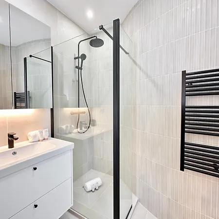 Apartment 1558 Monceau Luxurious Paradise Retreat *
