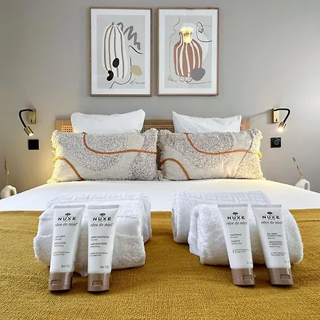 1558 Monceau Luxurious Paradise Retreat * Paris
